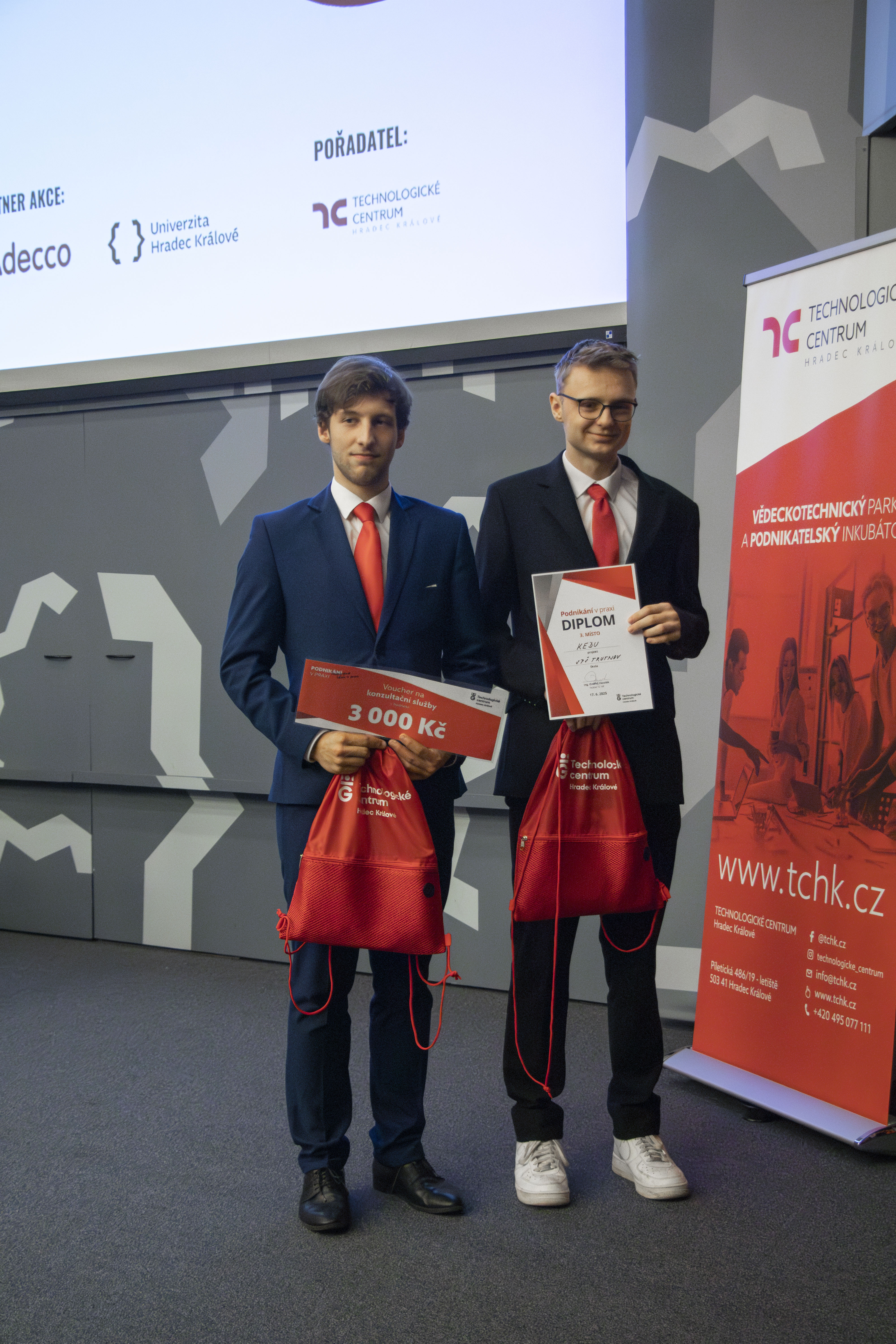 Finále soutěže Podnikání v praxi přineslo inspiraci i naději