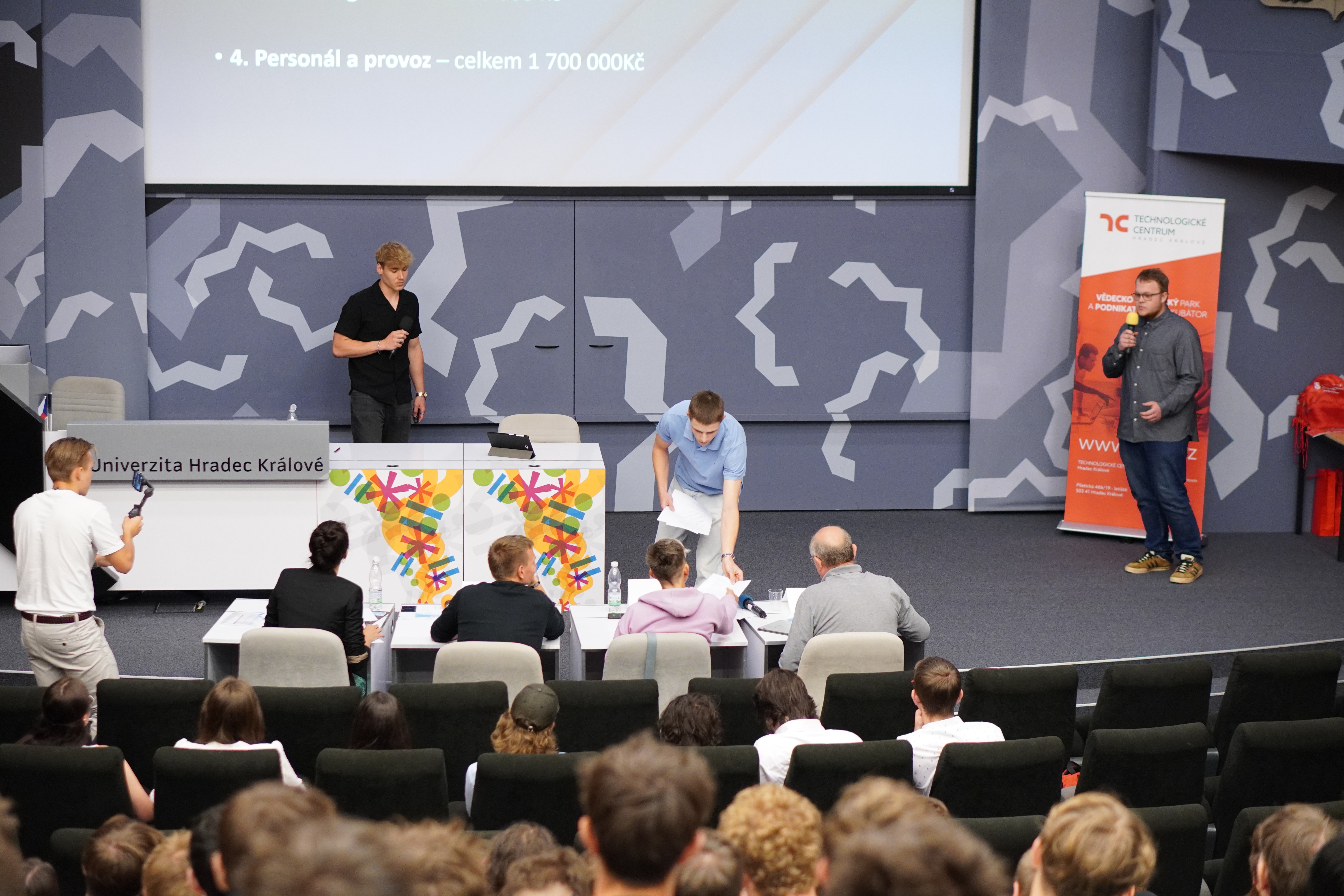 Finále soutěže Podnikání v praxi přineslo inspiraci i naději